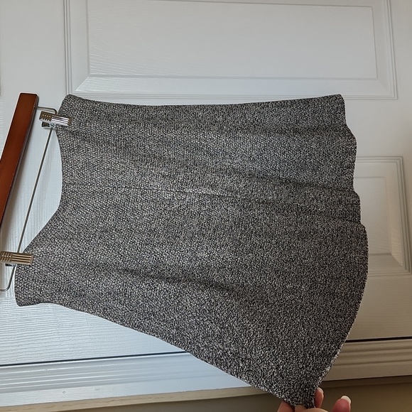 Theory Skirt - Picture 10 of 10